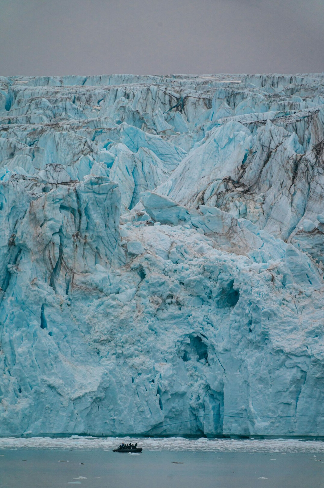 melting glaciers in arctic